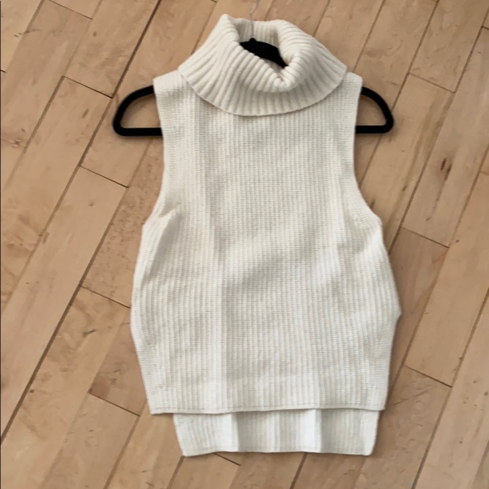 Uniqlo Sleeveless Turtleneck Sz XS - Picture 13 of 13